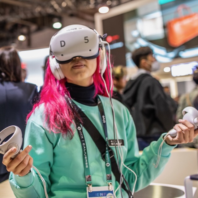 CES 2023 VR
